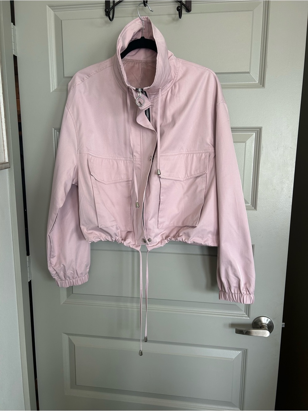 H&M Light Pink Utility Jacket XL Cropped Drawstring Windbreaker Zip & Snap Front